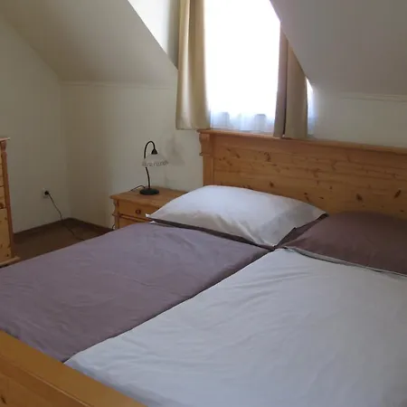 Csiki-lak Wellness Apartman Апартаменты Залачань